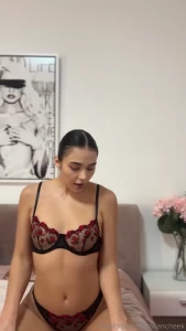 Who want to see the full video i slowly take off my lingerie