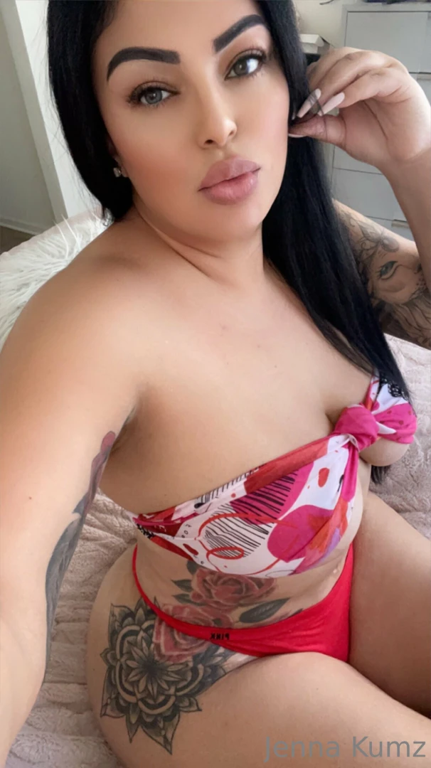 Sleigh this pussy baby thickjenna_vip 