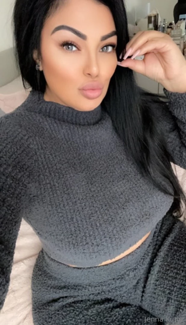 I sent you a filthy video did you see it thickjenna_vip part 2 