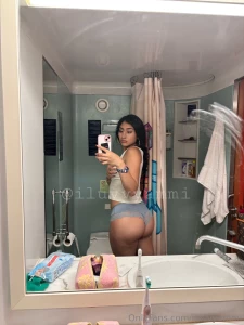 Booty-licious part 2