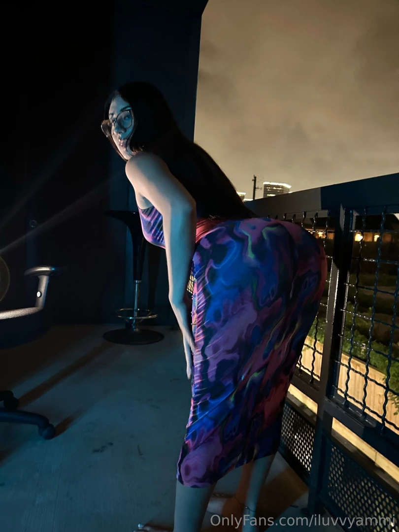 Heard you were a lot to handle 