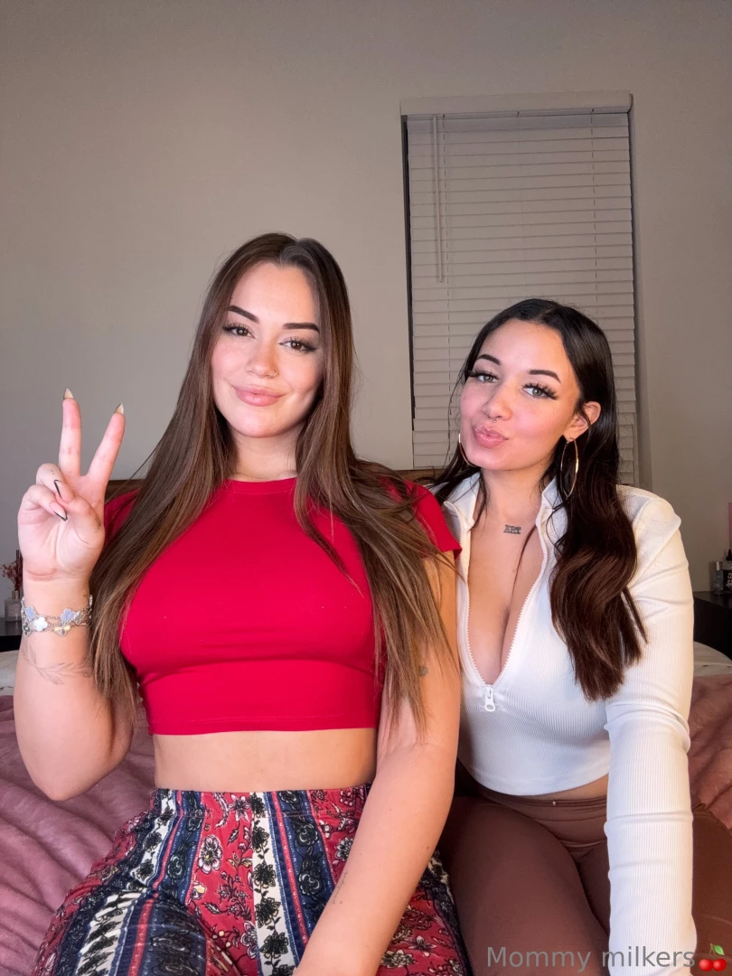 Wanna see us nude together 