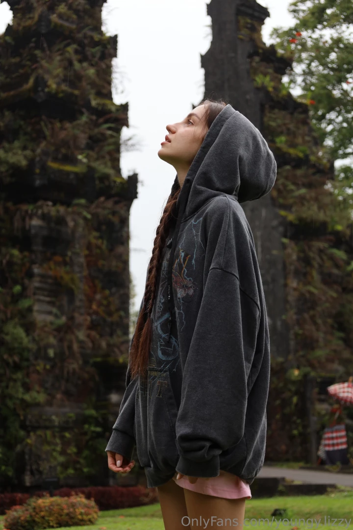 Do you believe places have energy i swear the temples here hum with 