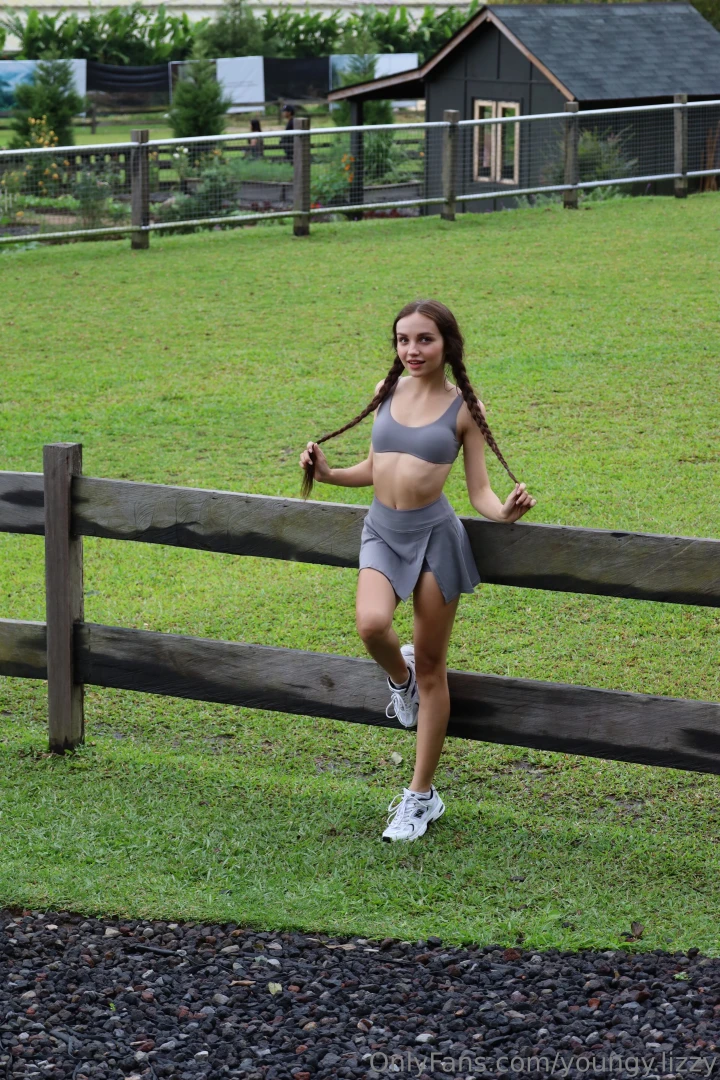 I want my days to feel like watercolor skies and gentle hugs not 