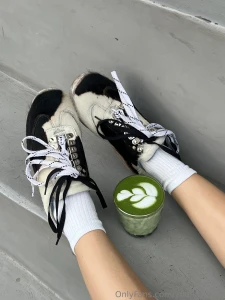 This morning i saw a woman balancing fruit and flowers on her head