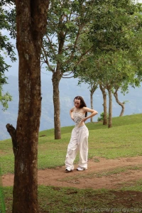 What if we lived in a little bamboo house drew comics all day and