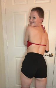 Oh no my ass is falling out who can help me put it back in