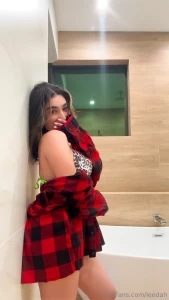 Someone who can make me laugh gt gt gt gt gt