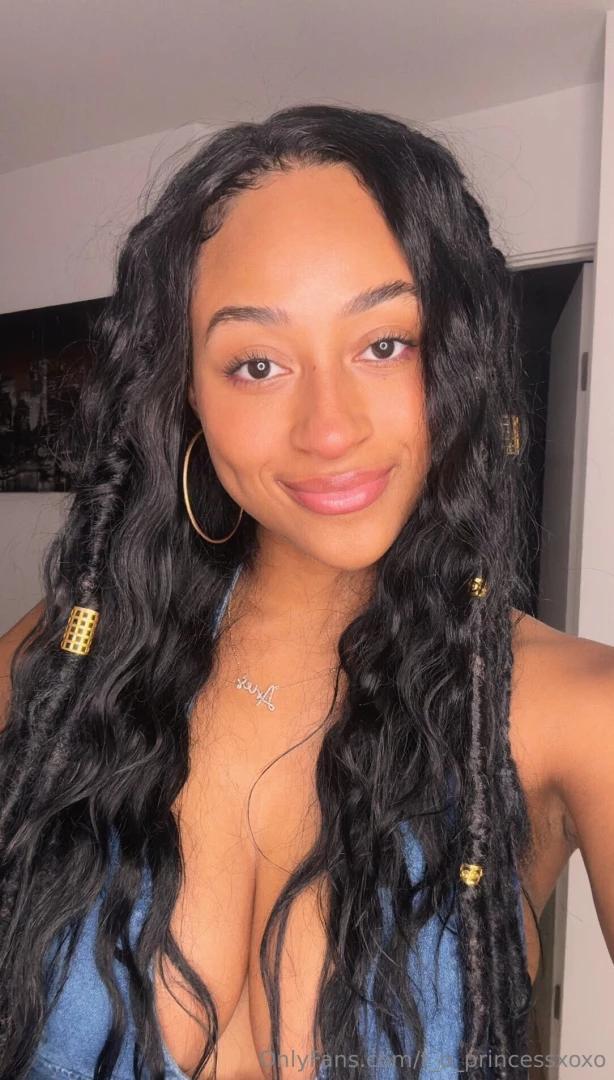 Whatchu know about longg hair lani 