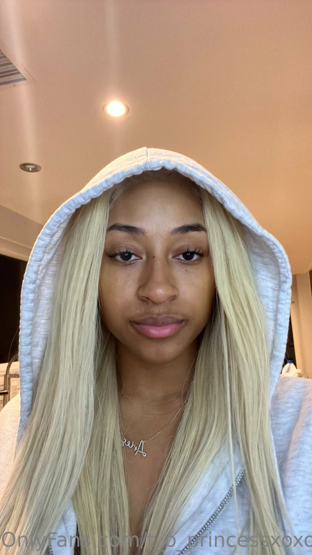 Should i bring the blonde back whatchuu thought 