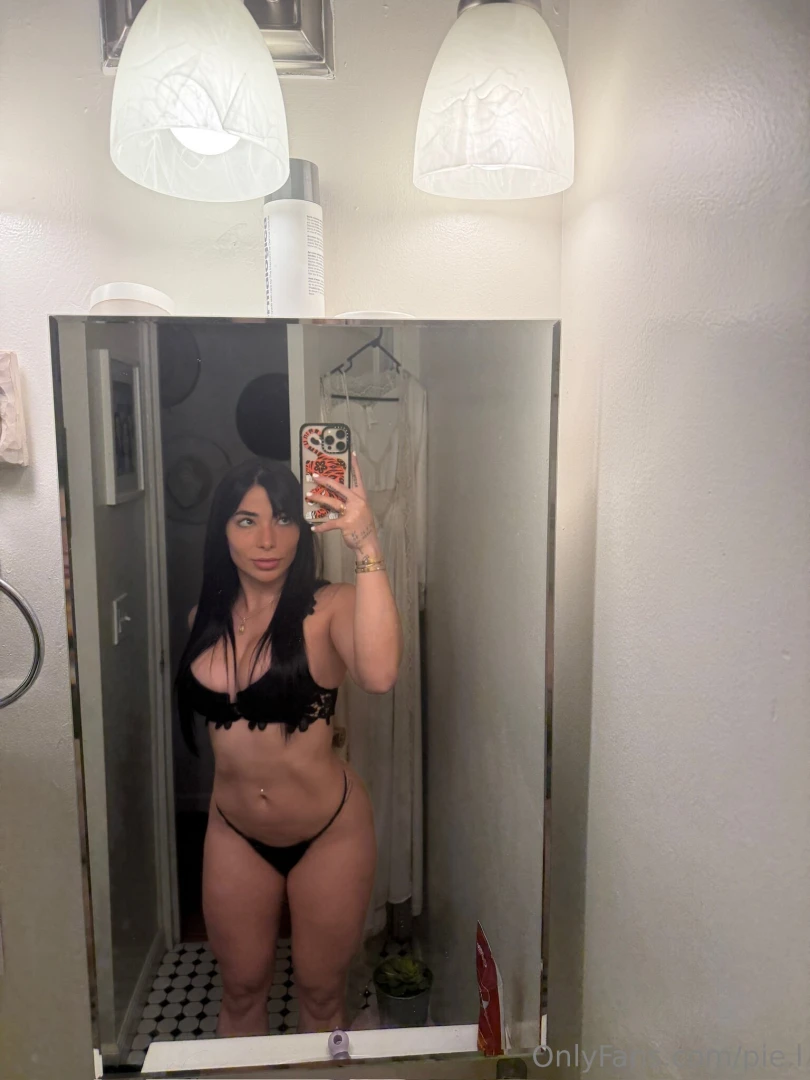 Not gonna lie i m bored but i can think of a few ways you could make 