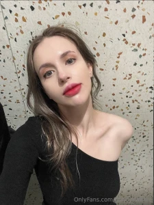 Emily_04 wanna cum on her face emily_04 free shycutie18 3 vip part 2