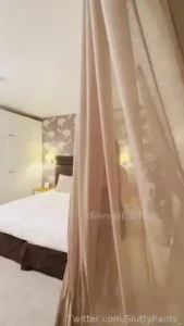 Who wants to be my next adventure hotwife cuckqueen swinging