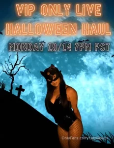 The first vip only live ever and this time we re getting spooky and