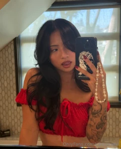 Fuck astrology i m a baby girl sun and a dommy mommy rising hahahah part 1