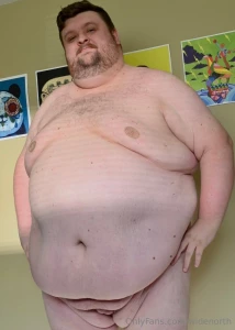 Just looking like a blob new video this weekend part 3