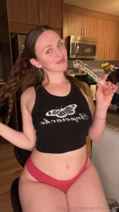 Brand new toy come watch me use it on my live stream