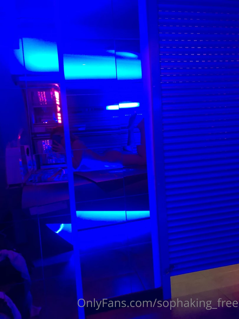 Idk what i m doing here but it s very pretty 