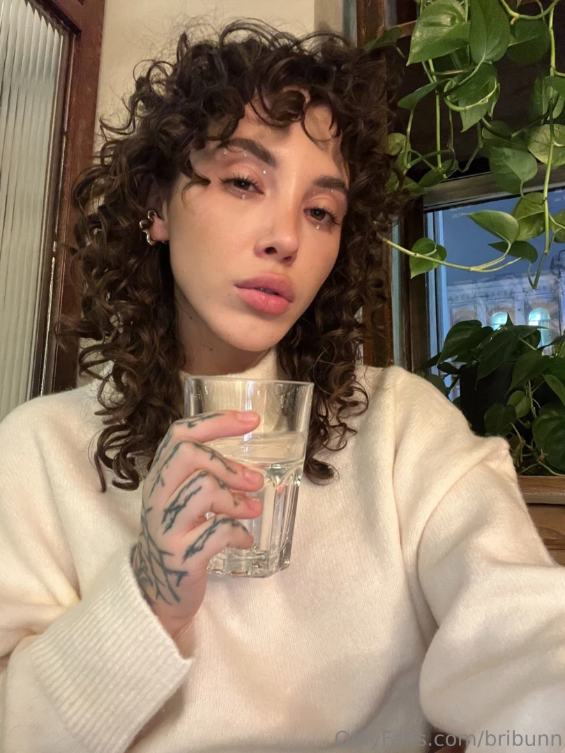 Finding a valentine is easy winning me over is a tougher task but give 