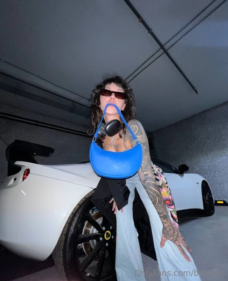 I don t like to be predictable i like to surprise look for 