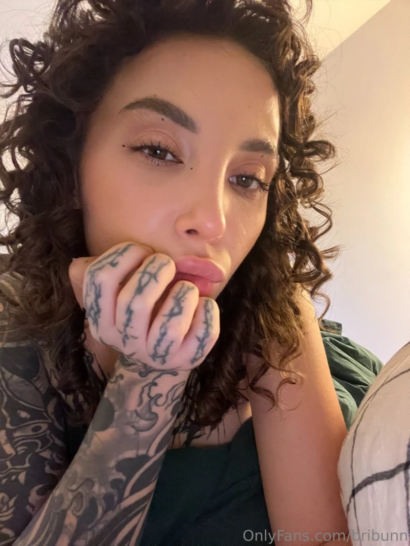 I watch you sit waiting for my stream on february 14th 