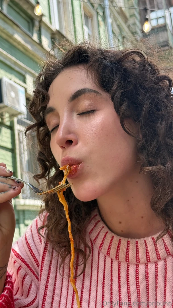 Do you know why i love spaghetti so much not just because it s 