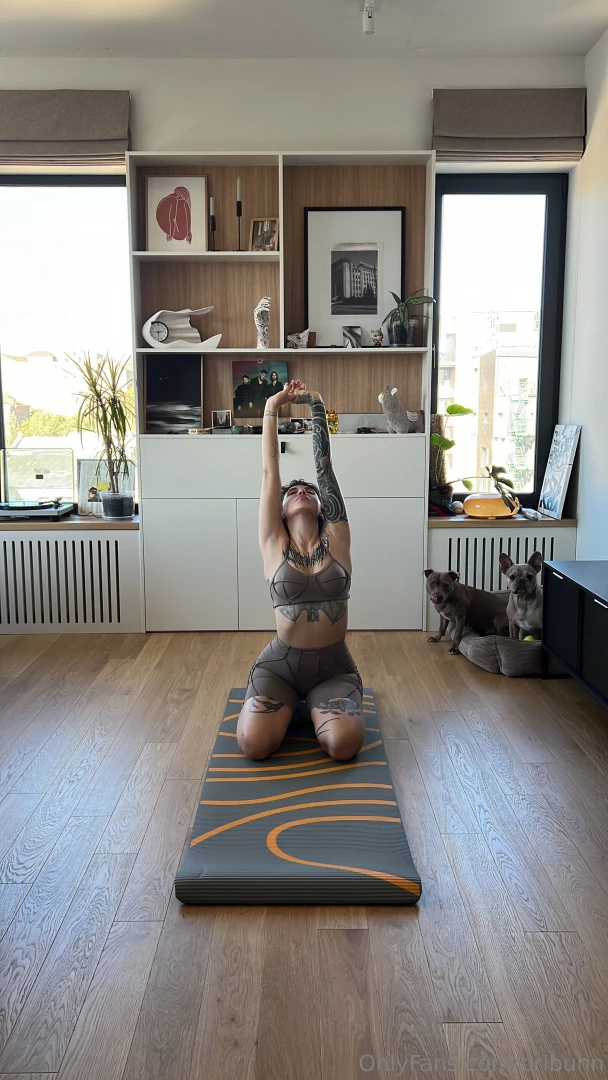 A healthy body is the temple of a healthy mind 