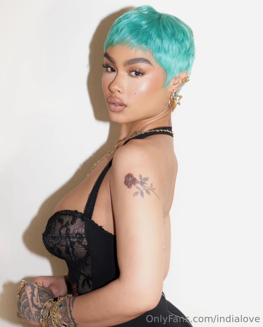 Black friday is all weekend don t miss out 