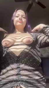 Hiiii i normally don t have a double chin my face is still swollen part 2