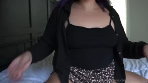 I ve been so insecure to post my face during videos bc i make the most part 1