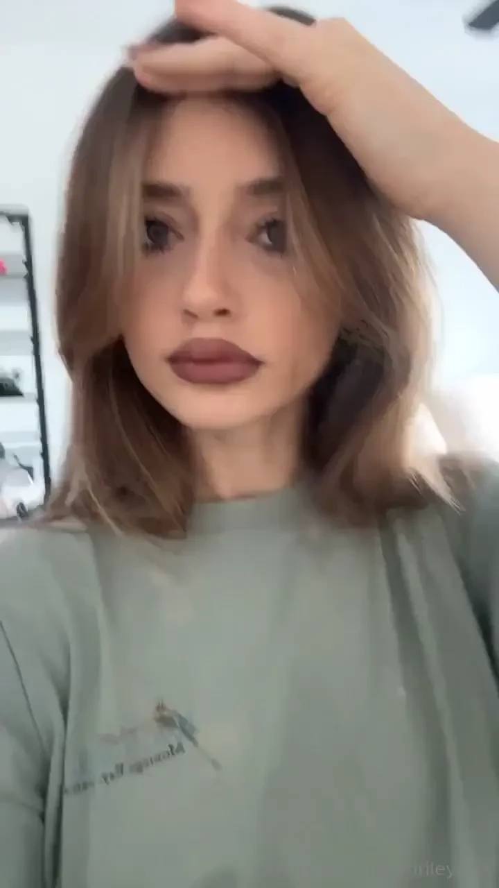 Feeling super cute today what do you guys think 