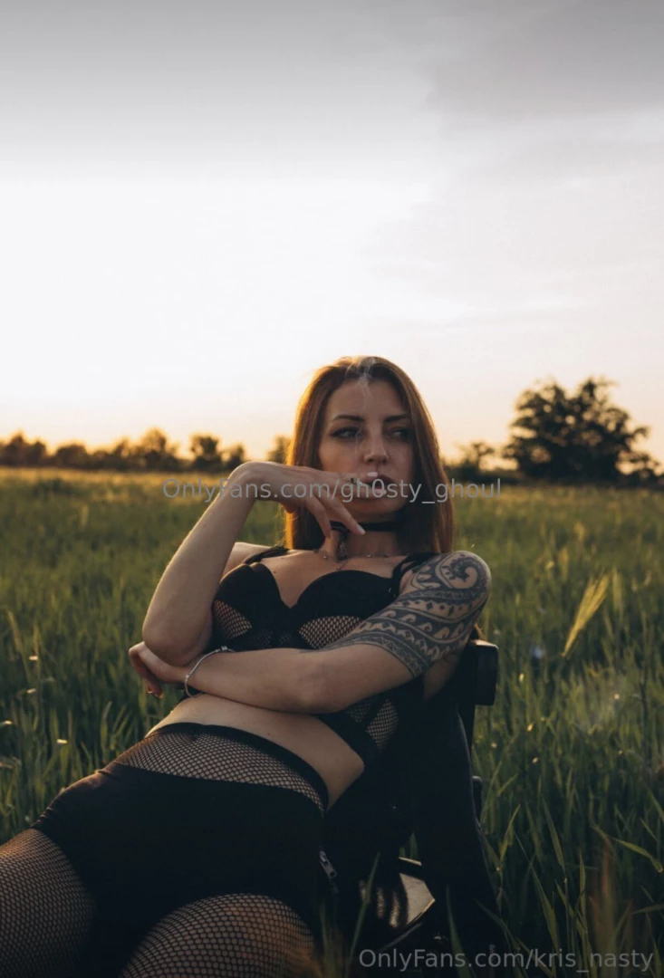 Kris_nasty milf is looking for good boy but don t be shy if you are 