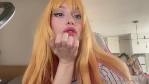 The cartoon look is a unique and fun way to express yourself through