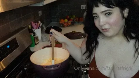 Manipulating you to gain you look so cute when you eat that s why i 