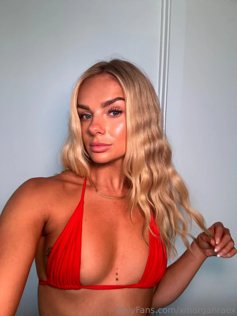 If my nip wants to slip who am i to stop her 