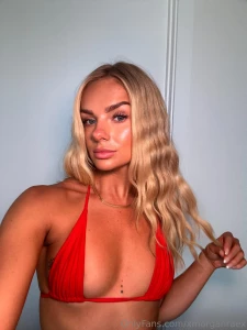 If my nip wants to slip who am i to stop her