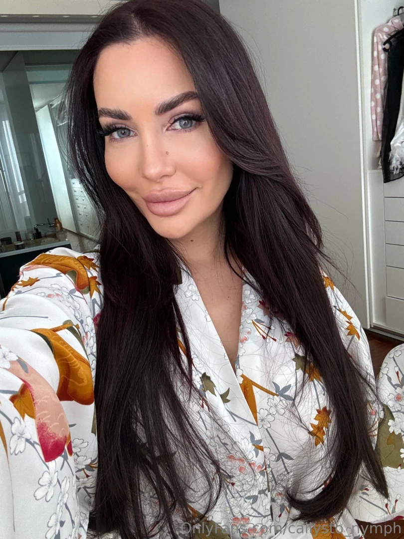 Woke up with sunshine in my hair and you on my mind would you kiss me 