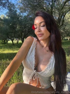 Today i felt like a heroine from an austen novel maybe lizzy bennet