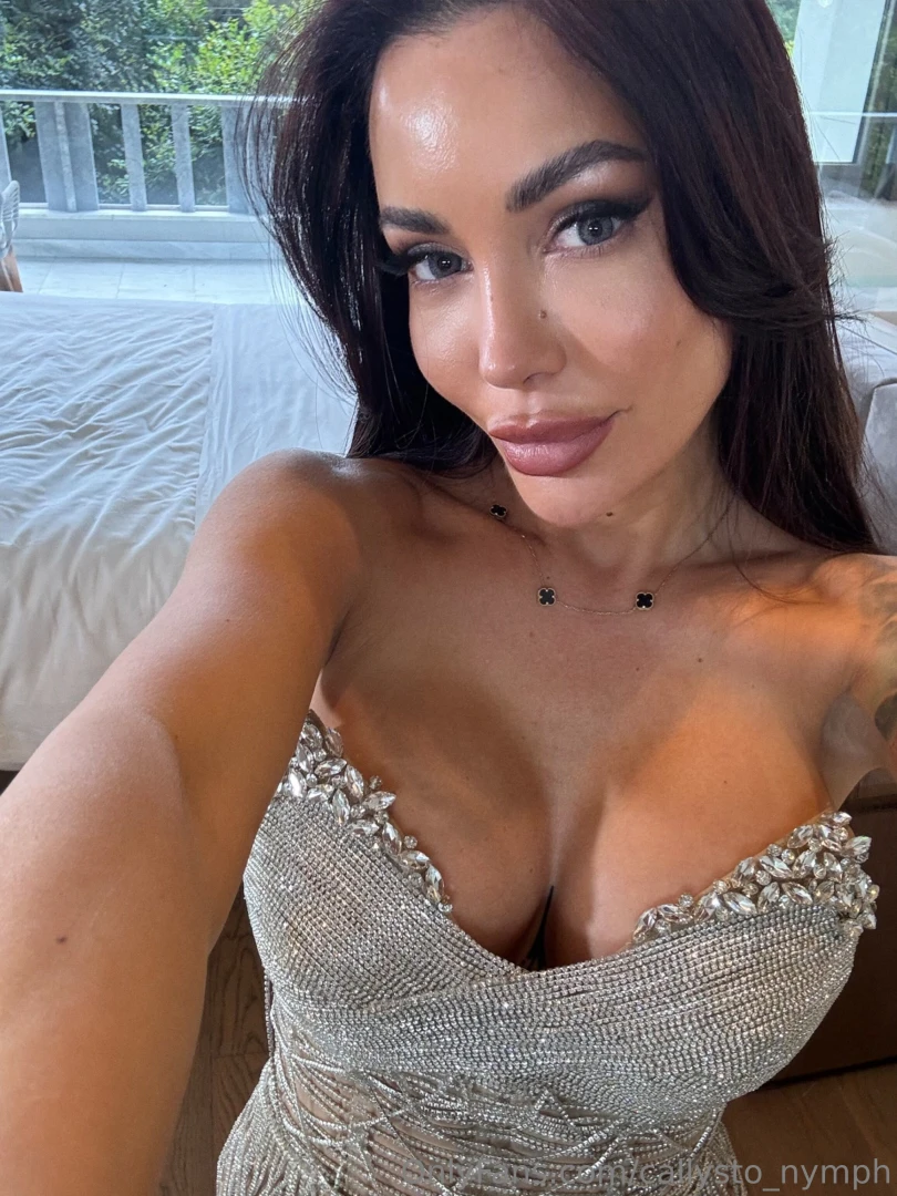 You looked but i don t blame you which is your favorite view - this 