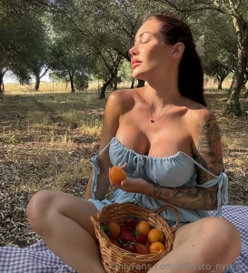 The angle says it all doesn t it a bit of elegance a bit of seduction