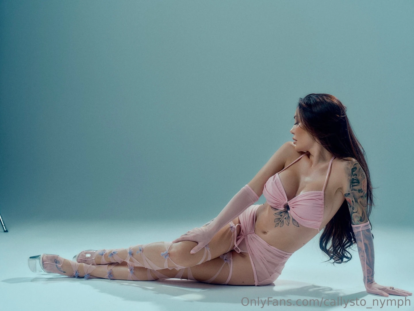 Behind every photo hours of posing teasing and giving all of me to the 