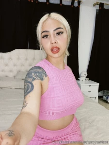 Kinky lusting sexy boobies ass face my friend has them all -