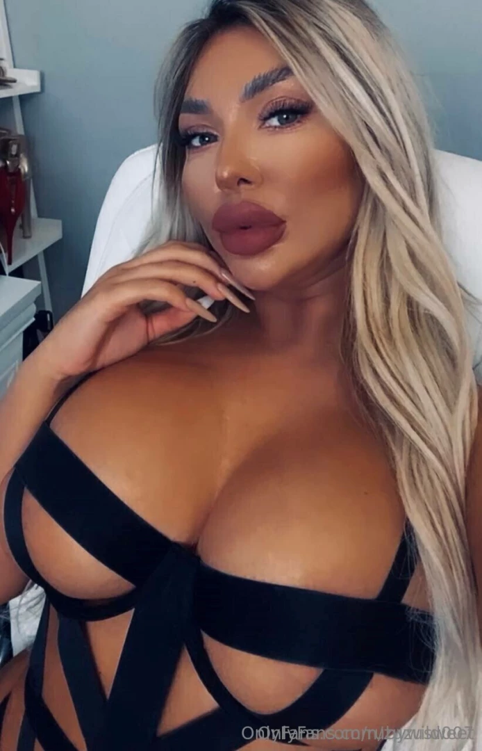 Follow my hottie curvygoddess69 she s definitely worth curvygoddess69 part 8 