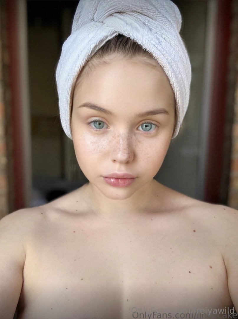 This hot girl will help you relax tonight lincycake lincycake part 7 