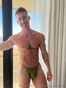 Front or back part 1524