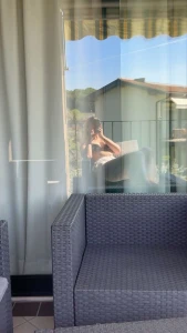 Slow morning outside today the breeze feels nice