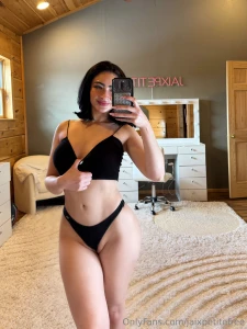 I bet your cock looks so good dripping on my tits wanna try part 2