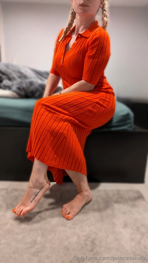 Work meeting call me velma 5 minute video available at 12pm est part 2 