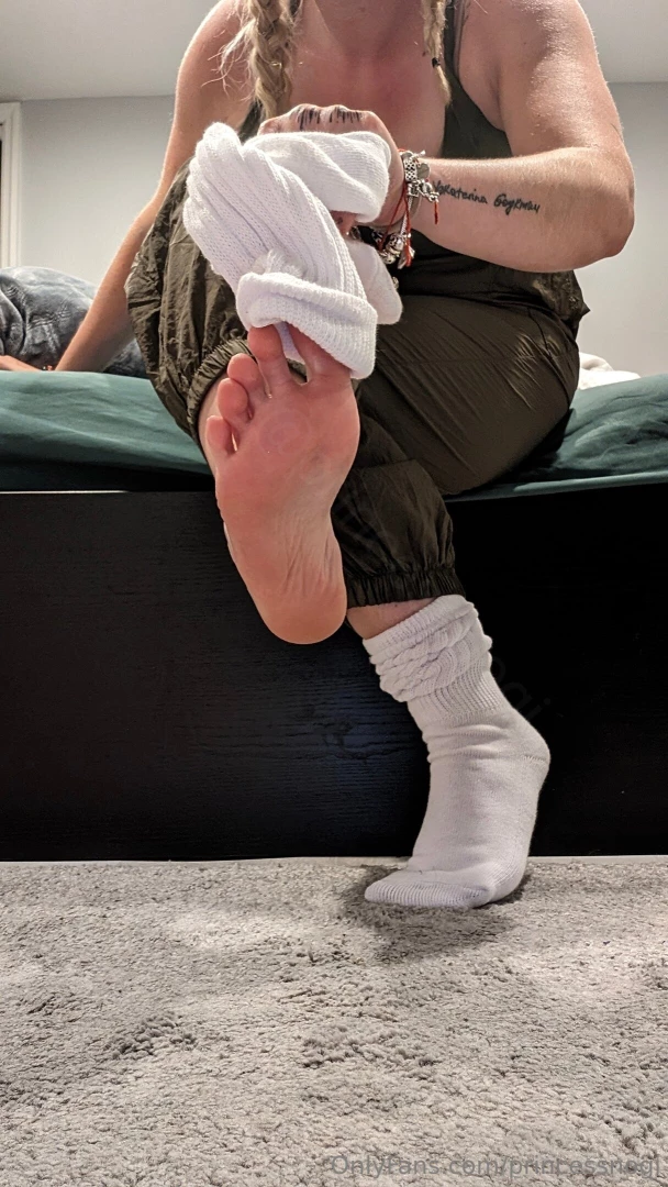 Take it off thursday the smell was 