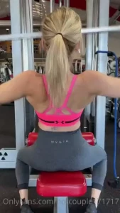 Gym pics and vids i flash my tits end of first part 4